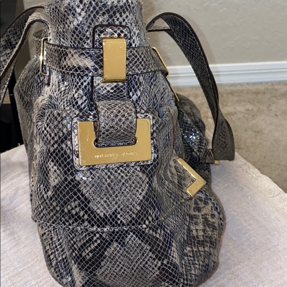 Michael Kors Beige Python Snakeskin Embossed Bag - image 4